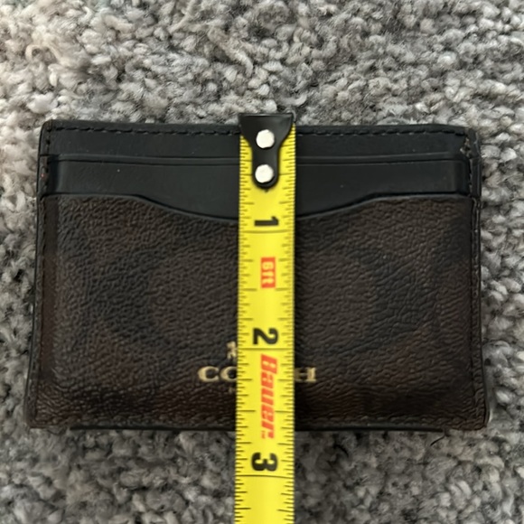 Coach Wallet - Picture 6 of 6